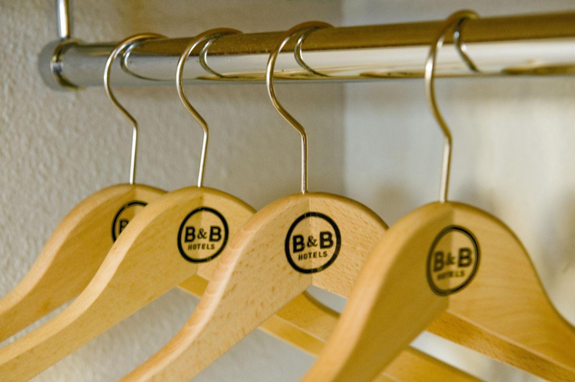 B&B Hotel Marseille Estaque Bagian luar foto