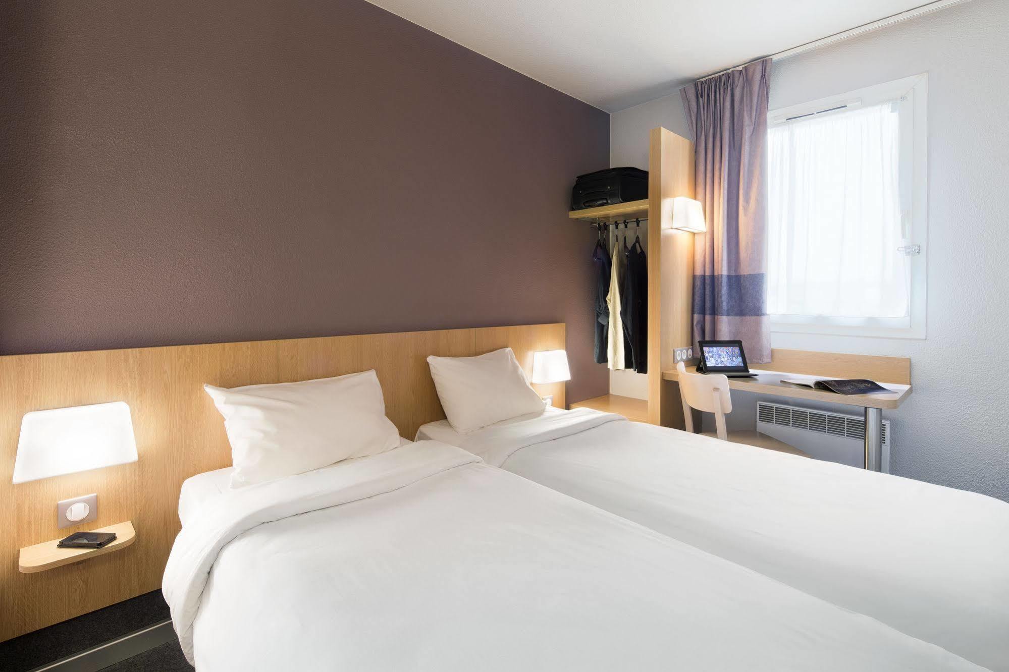 B&B Hotel Marseille Estaque Bagian luar foto