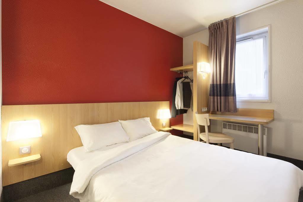 B&B Hotel Marseille Estaque Bagian luar foto