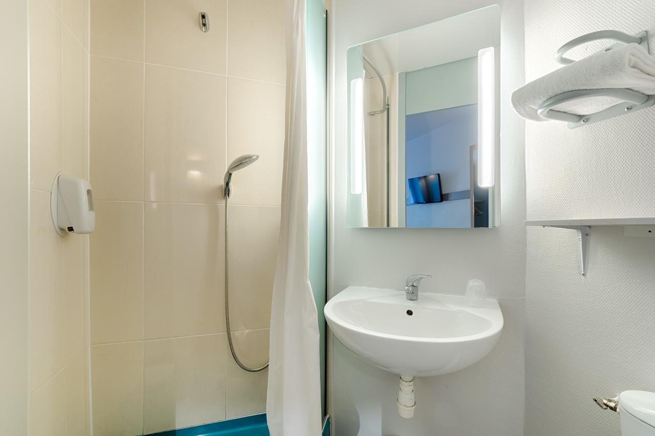 B&B Hotel Marseille Estaque Bagian luar foto